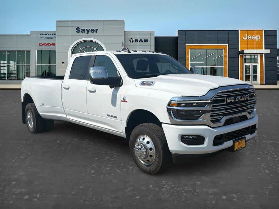 New 2026 RAM 3500 Laramie w/ Max Tow Package
