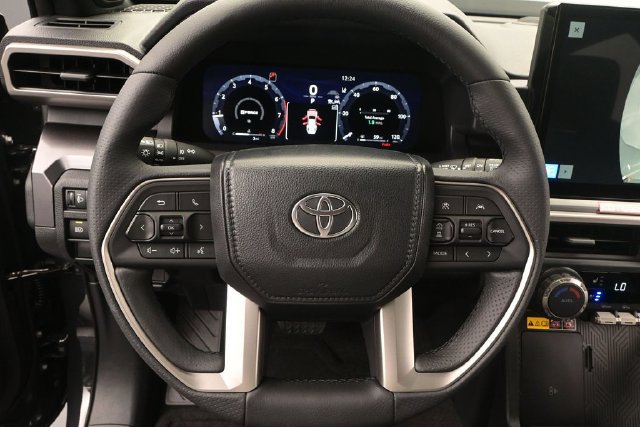 New 2026 Toyota 4Runner 4WD image 5