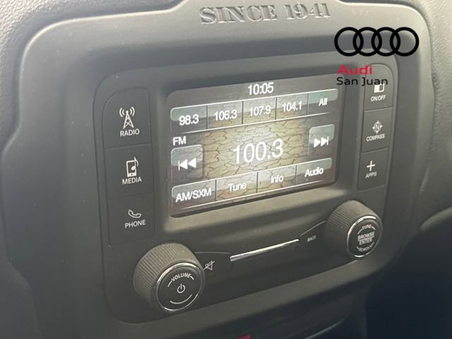 Used 2017 Jeep Renegade Latitude image 16