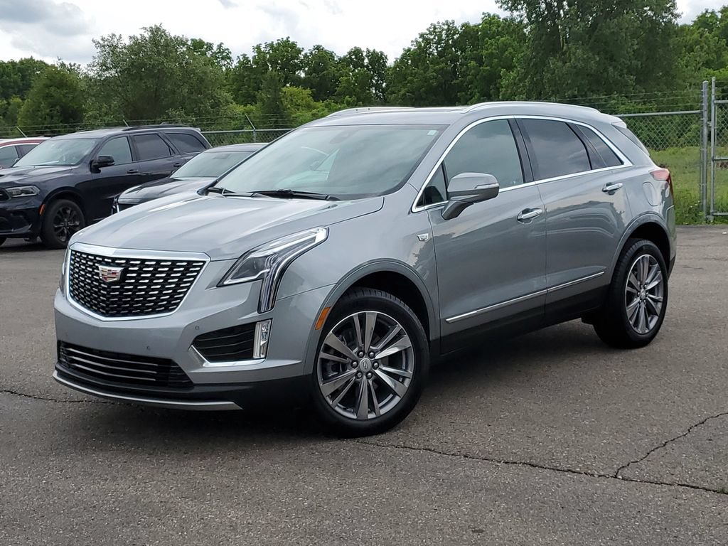 Certified 2024 Cadillac XT5 Premium Luxury FWD image 1