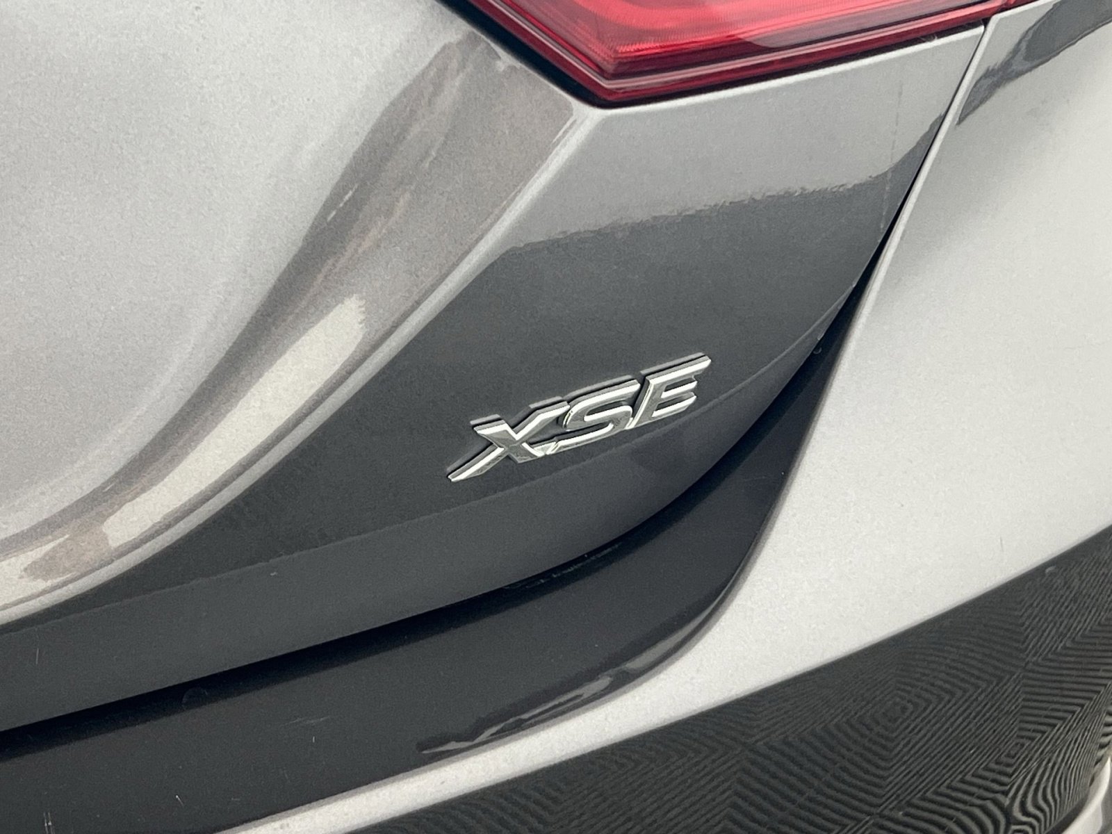 Used 2023 Toyota Camry XSE image 27