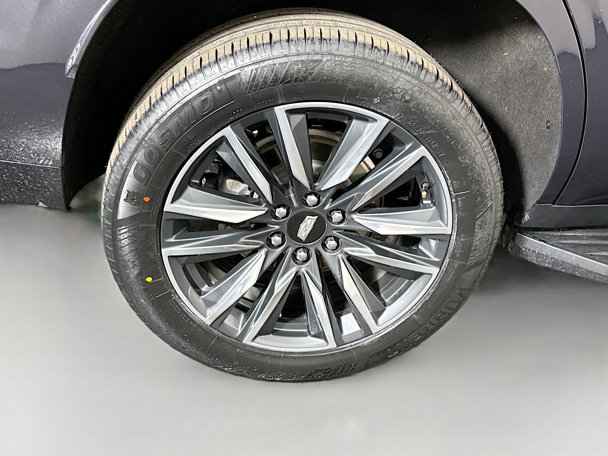 Used 2023 Cadillac Escalade Sport AWD/4WD image 33