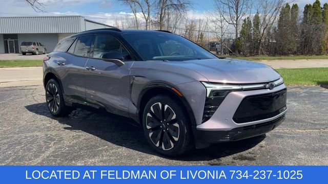 Used 2026 Chevrolet Blazer EV RS w/ Super Cruise Package image 2