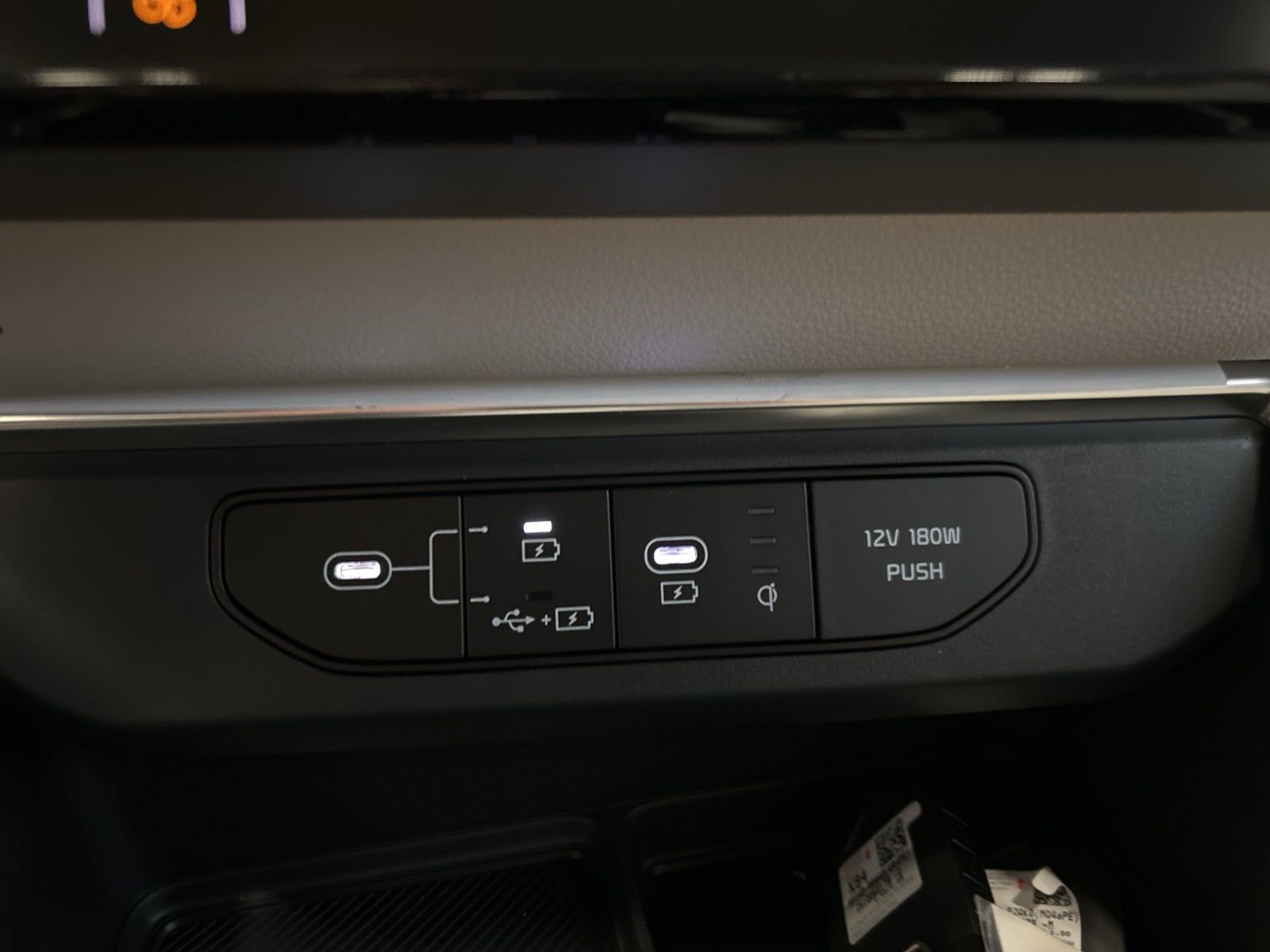New 2026 Kia Carnival SX Prestige FWD image 29