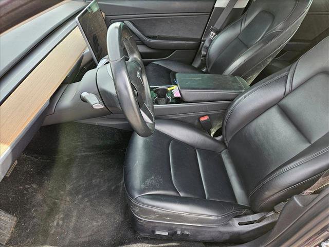 Used 2018 Tesla Model 3 Mid Range image 13