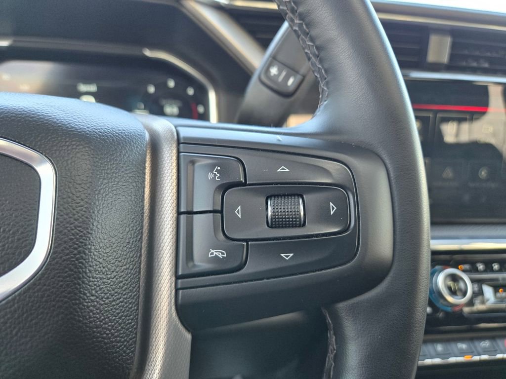 Used 2025 GMC Sierra 2500 Denali image 17