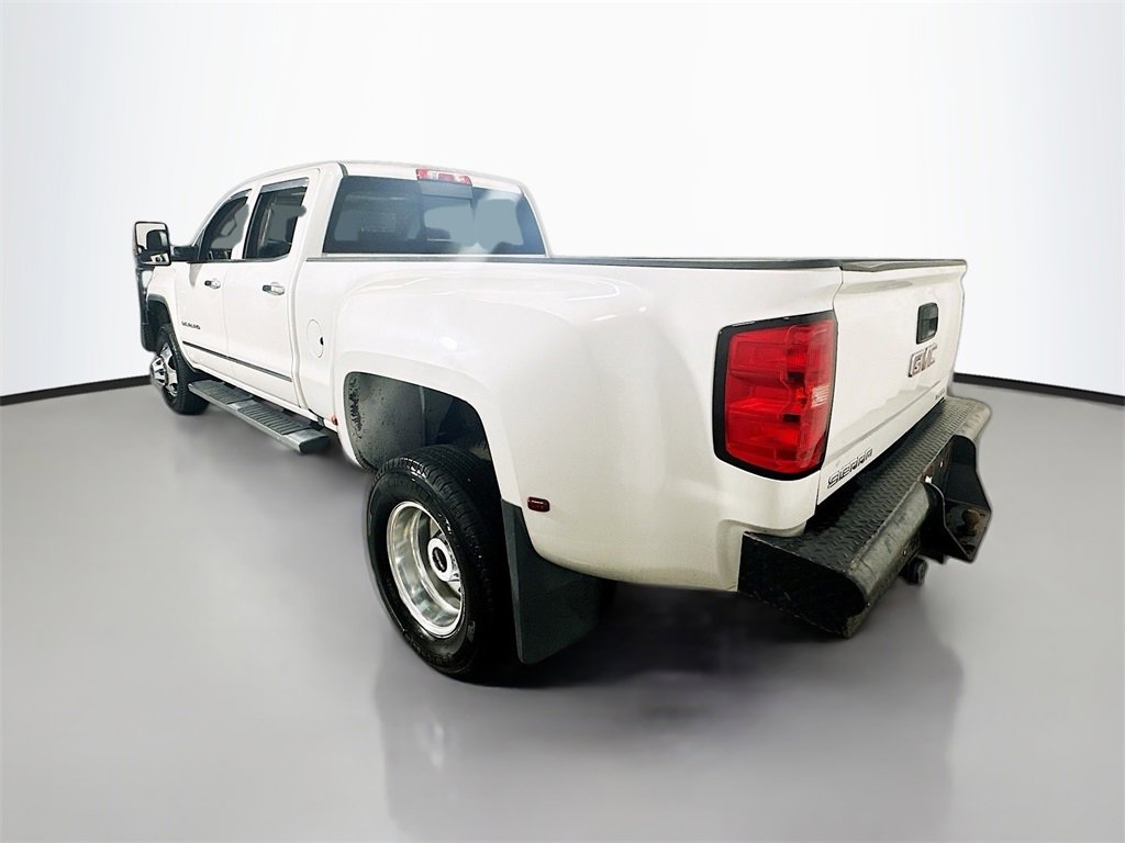 Used 2019 GMC Sierra 3500 Denali w/ Duramax Plus Package image 6
