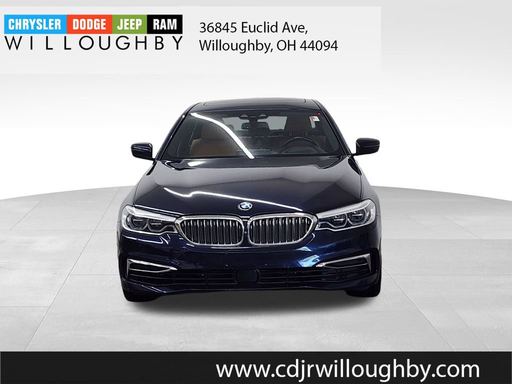 Used 2020 BMW 530i xDrive w/ Executive Package AWD/4WD image 2