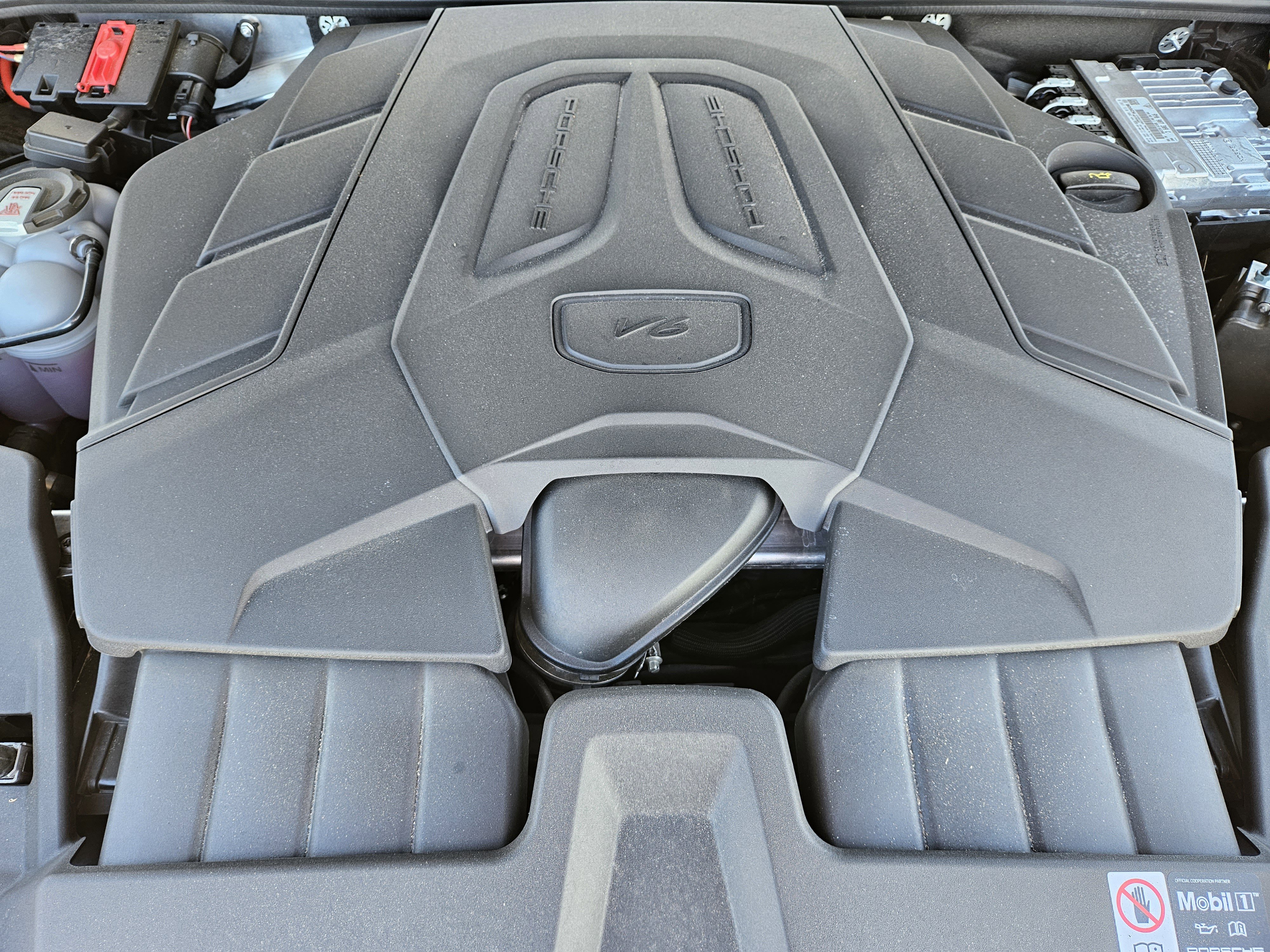 Used 2026 Porsche Cayenne image 30