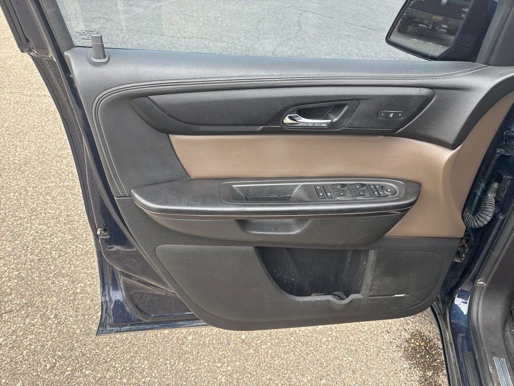 Used 2017 GMC Acadia Limited SLT image 12