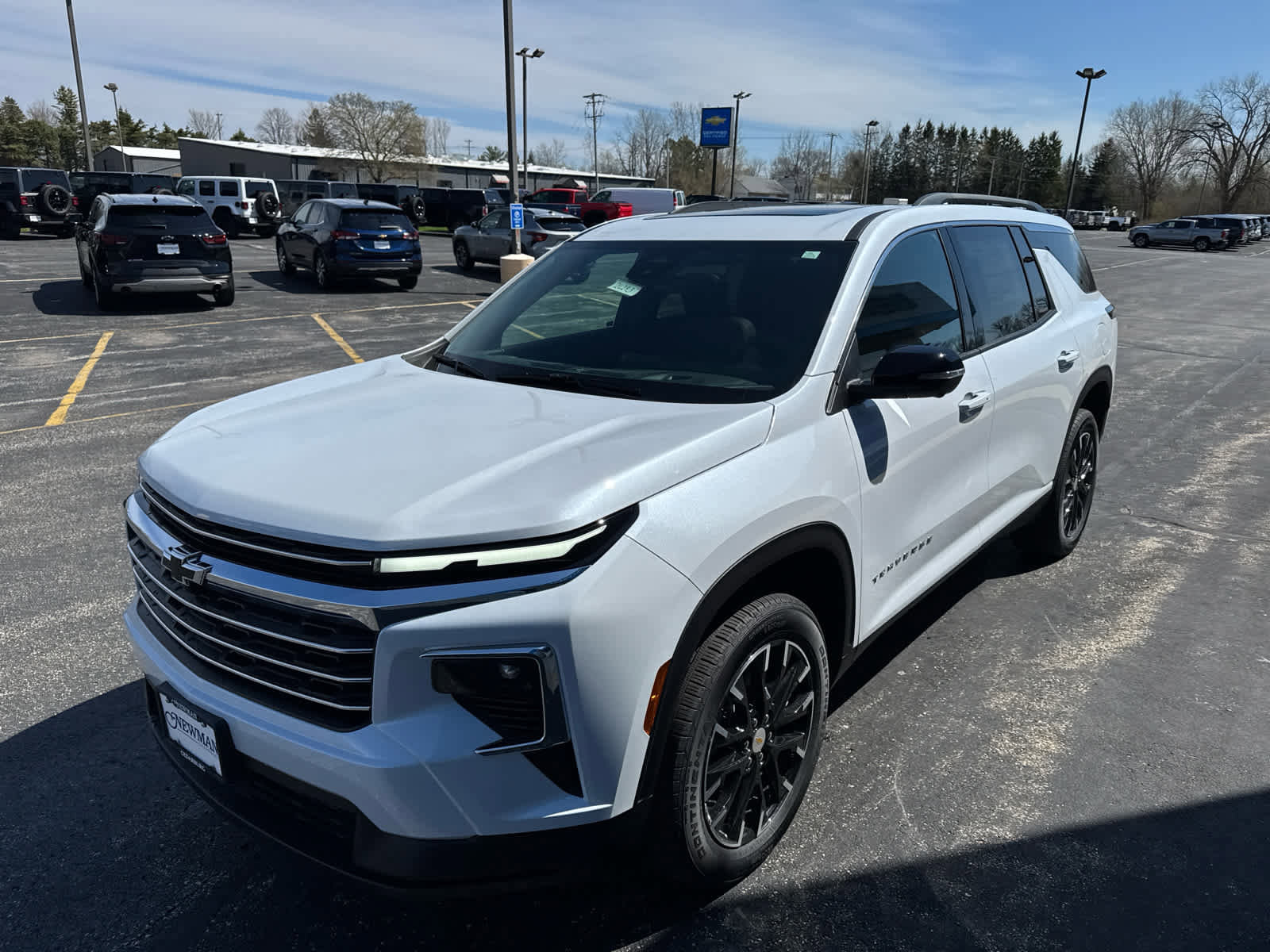 New 2026 Chevrolet Traverse LT w/ Sun and Wheel Package AWD/4WD image 12