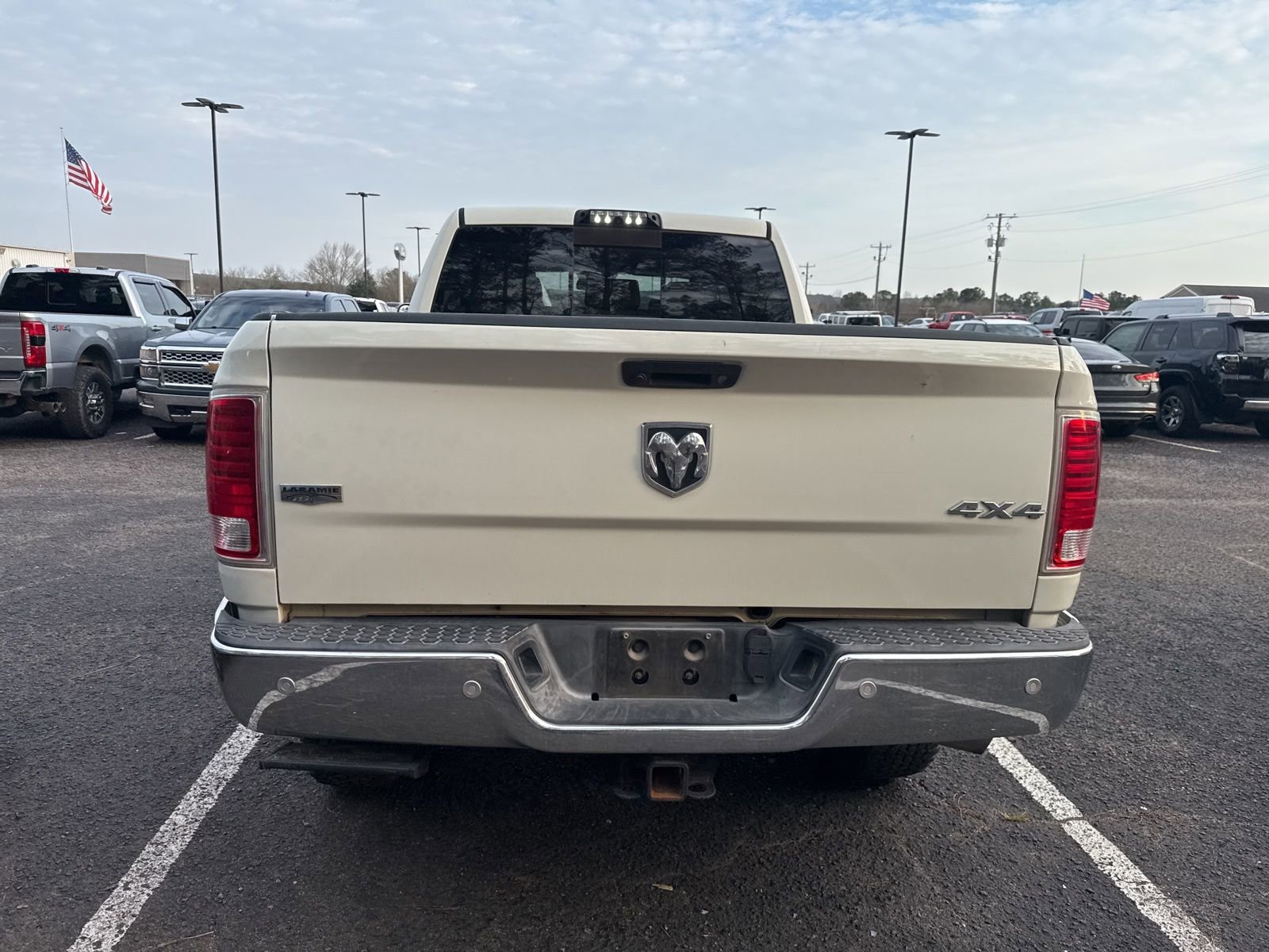 Used 2016 RAM 2500 Laramie w/ Convenience Group image 6