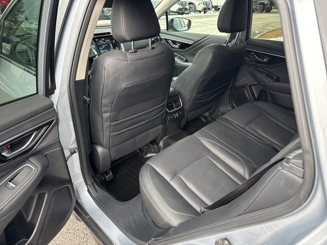 Used 2023 Subaru Outback Limited image 40