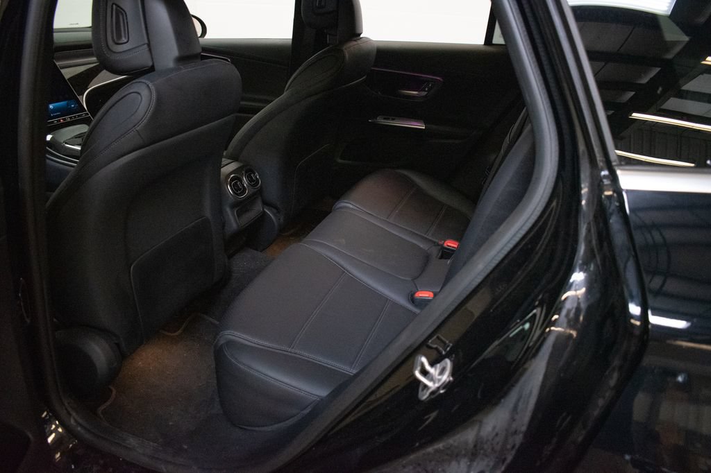 Used 2023 Mercedes-Benz GLC 300 4MATIC image 20
