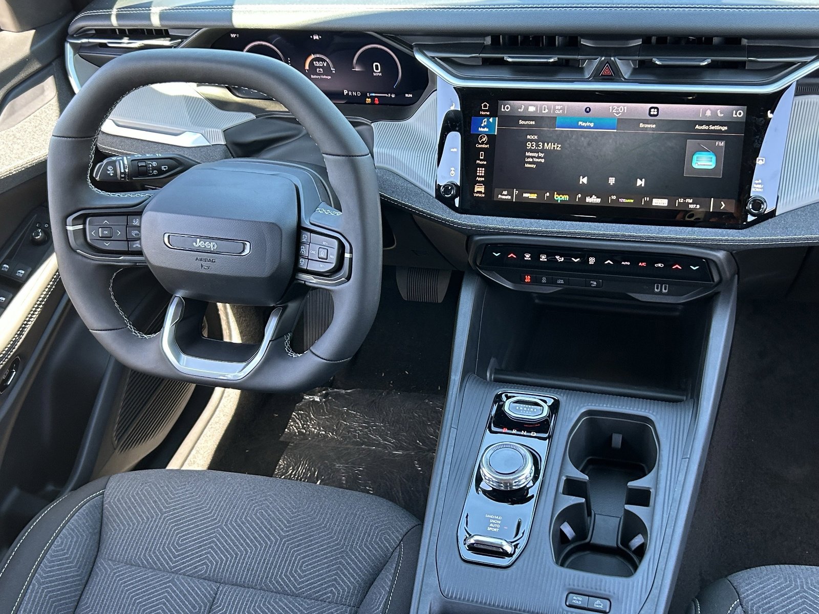 New 2026 Jeep Cherokee Laredo image 11