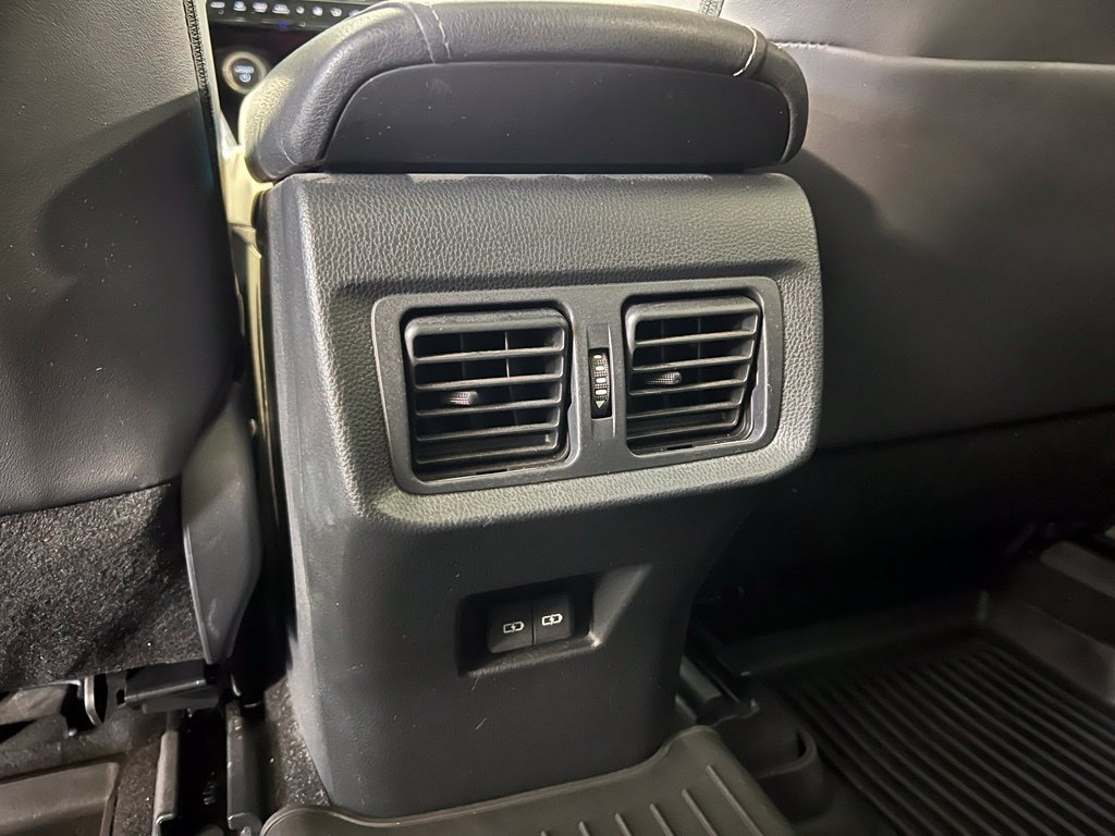 Certified 2024 Toyota Venza Limited AWD/4WD image 18