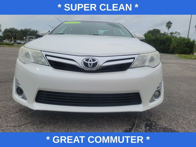 Used 2014 Toyota Camry XLE FWD image 3