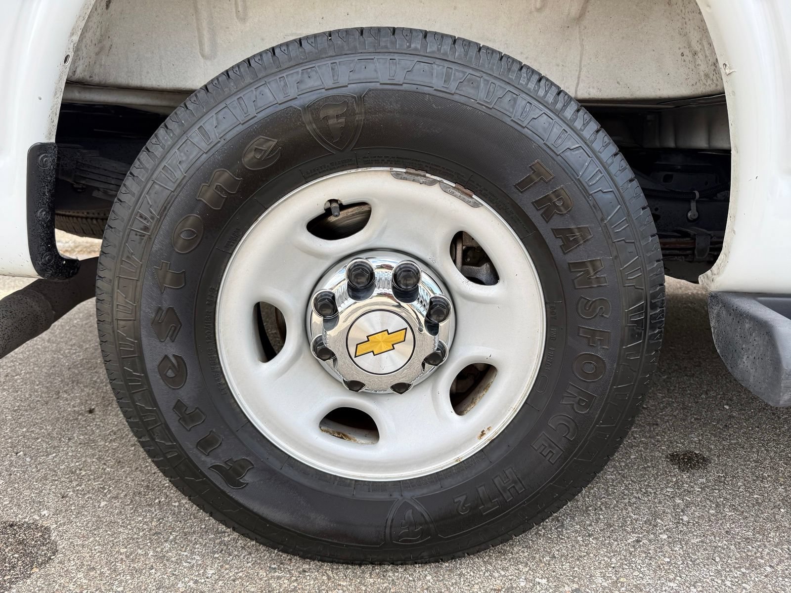 Used 2025 Chevrolet Express 3500 LT w/ LT Preferred Equipment Group RWD image 20