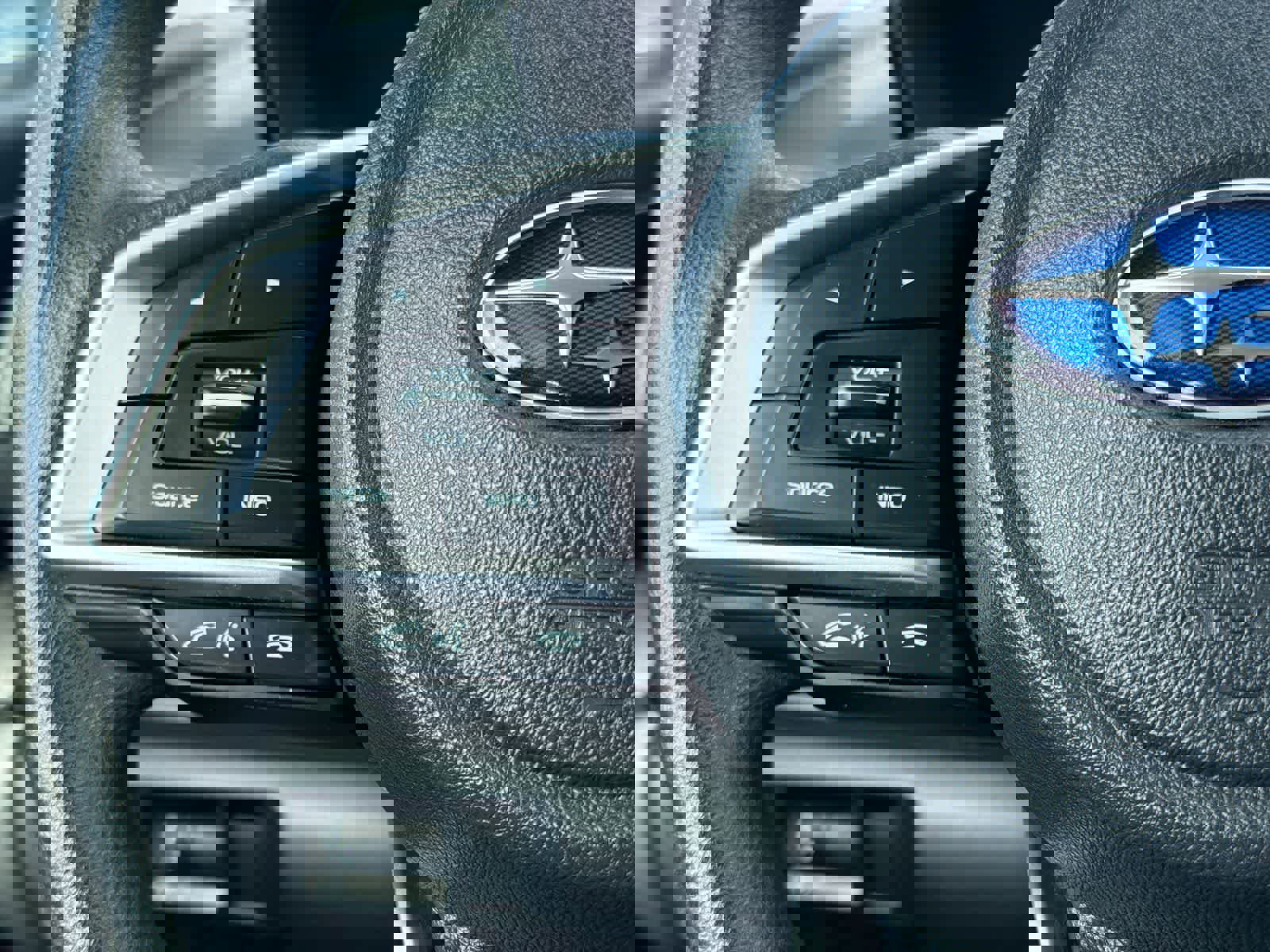 Used 2017 Subaru Impreza 2.0i image 24