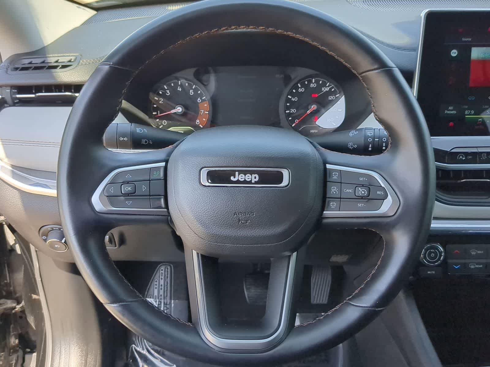 Used 2022 Jeep Compass Limited AWD/4WD image 22
