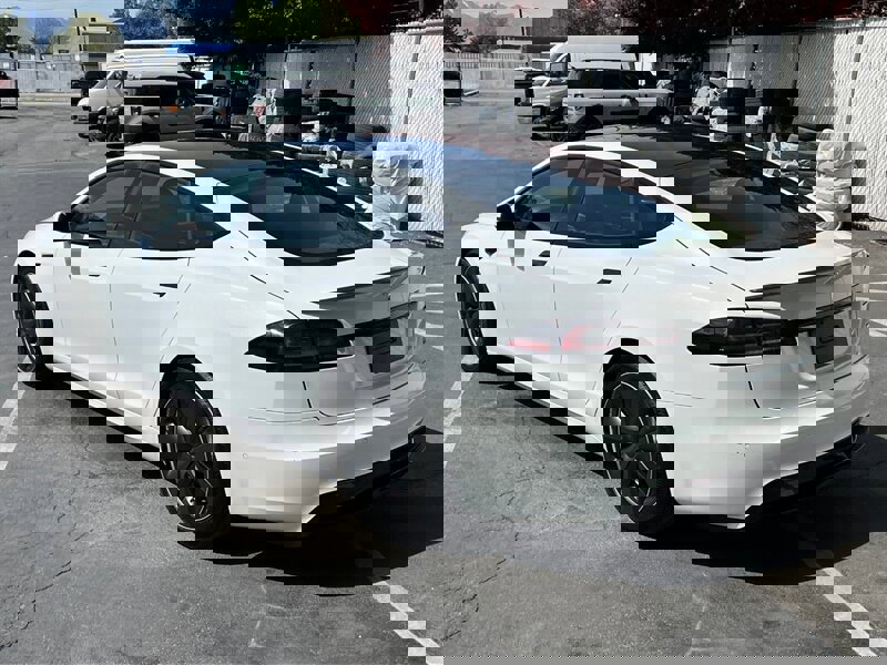 Used 2022 Tesla Model S Plaid image 5