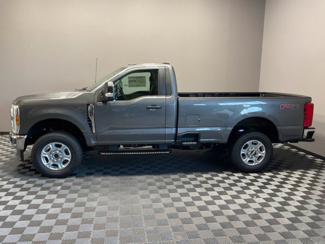 New 2026 Ford F350 XLT w/ FX4 Off-Road Package AWD/4WD image 6