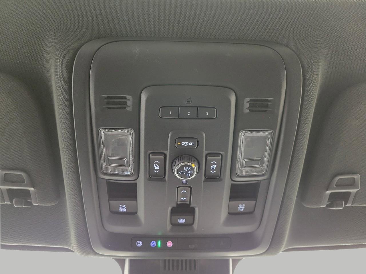 Used 2024 Chevrolet Tahoe High Country image 20