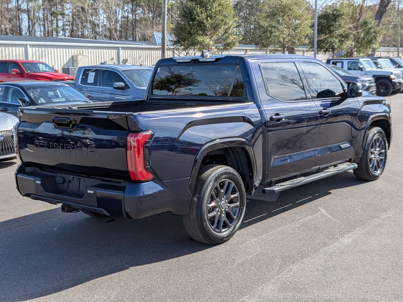 Used 2023 Toyota Tundra Platinum image 3
