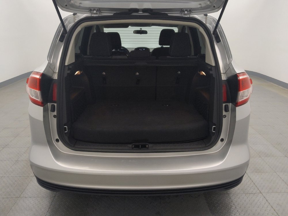 Used 2017 Ford C-MAX SE image 29