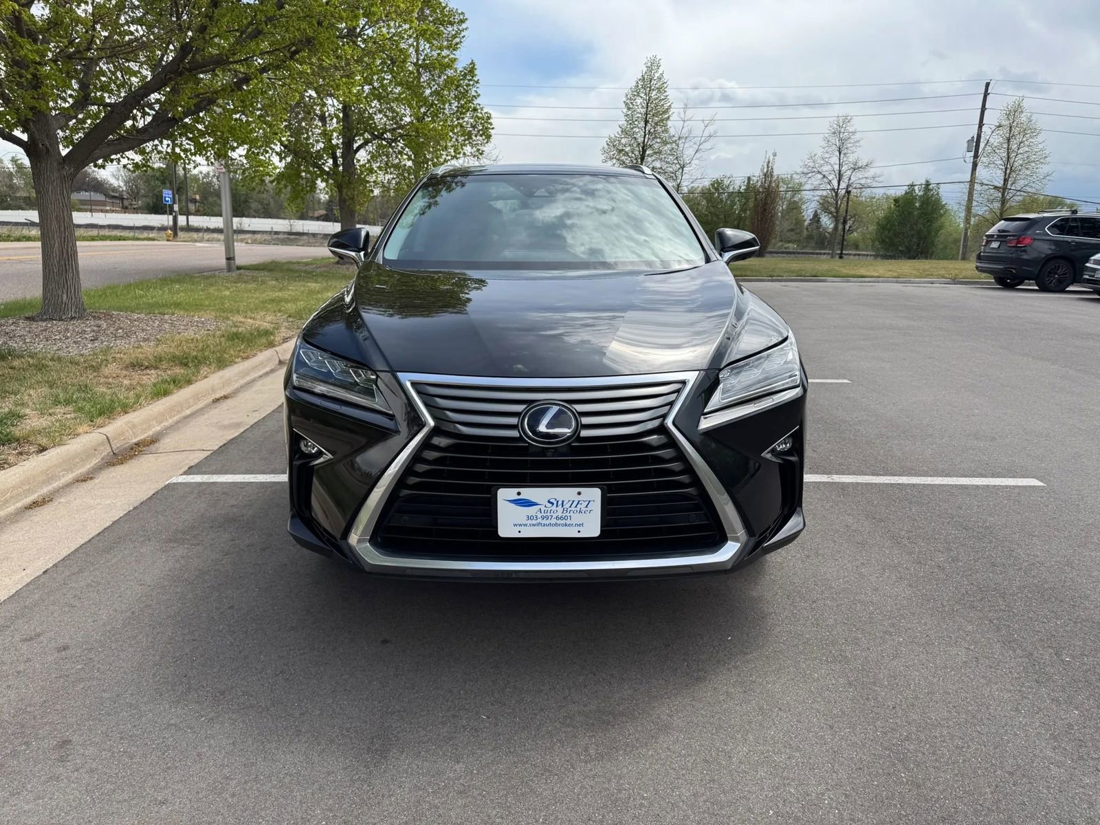 Used 2017 Lexus RX 450h AWD w/ Luxury Package image 5