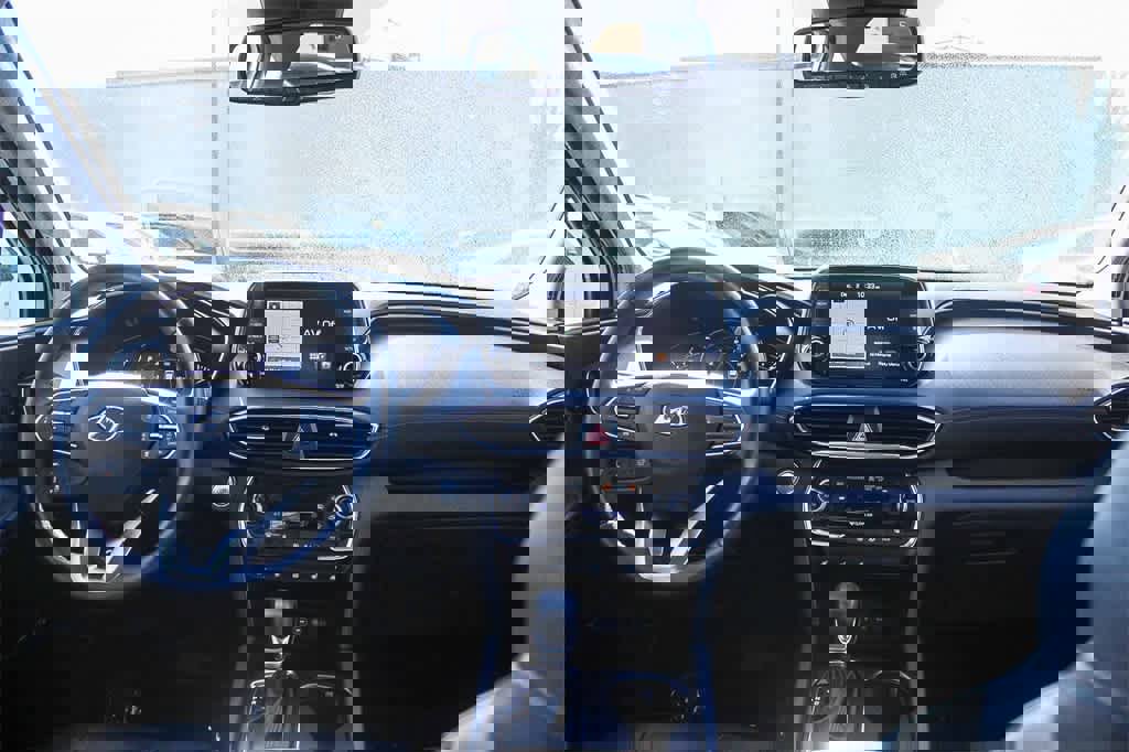 Certified 2020 Hyundai Santa Fe Limited image 18