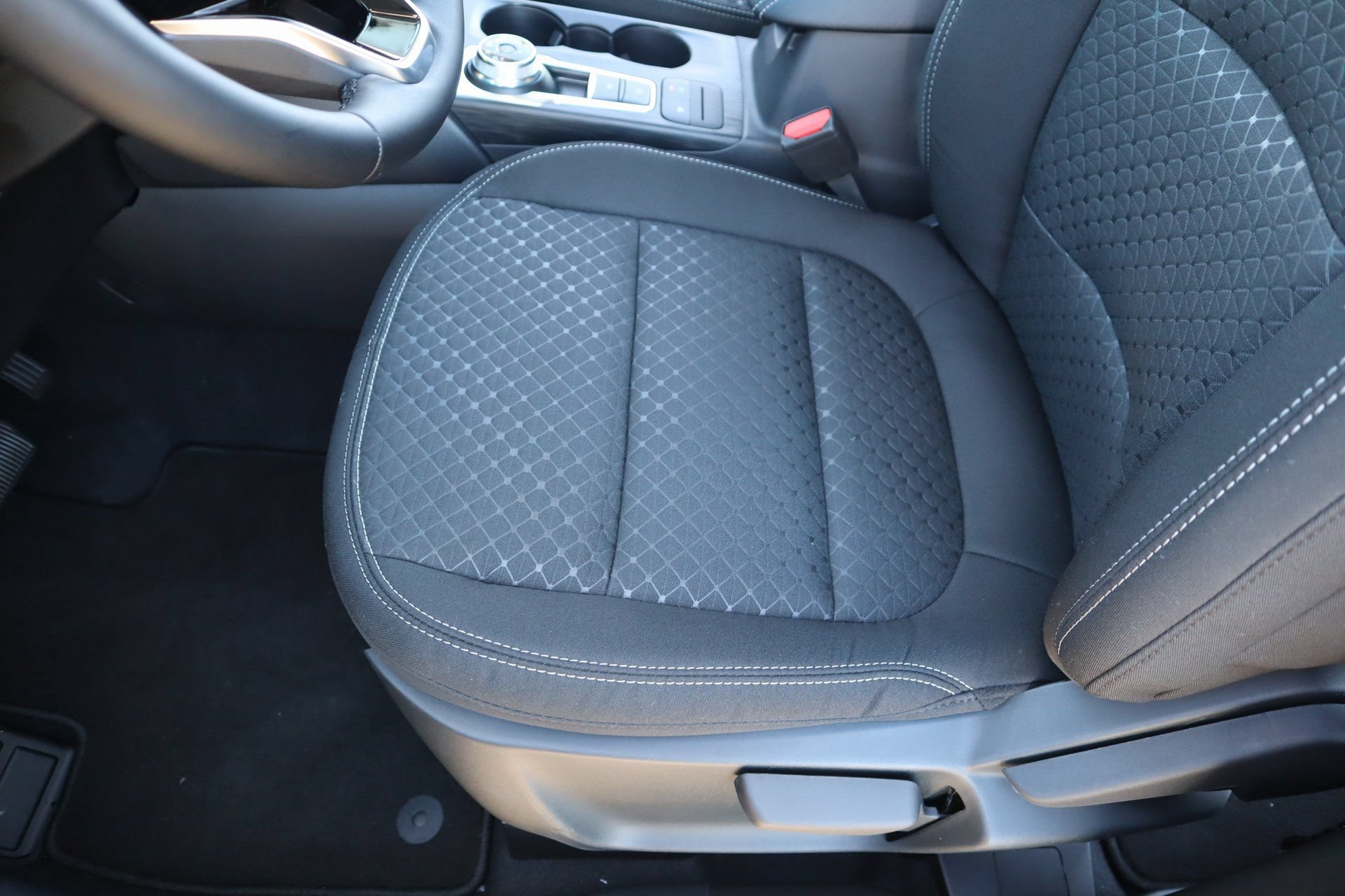 New 2026 Ford Escape Active w/ Cold Weather Package FWD image 11