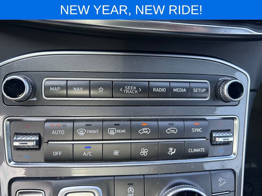 Used 2023 Hyundai Santa Fe Calligraphy image 17