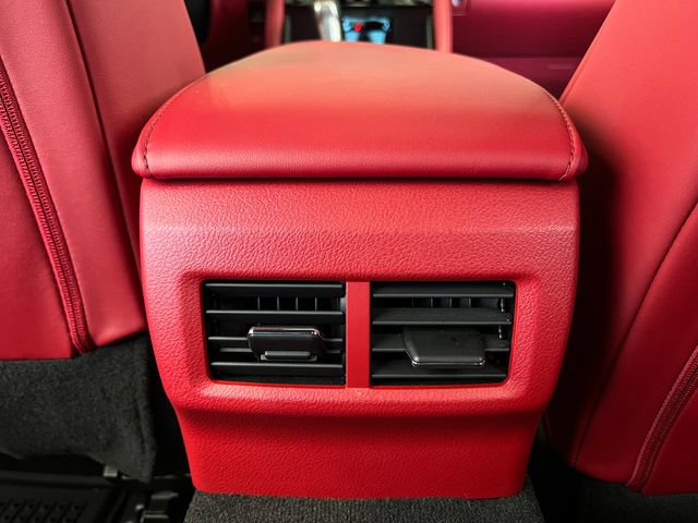 Used 2025 Lexus IS 500 RWD image 39