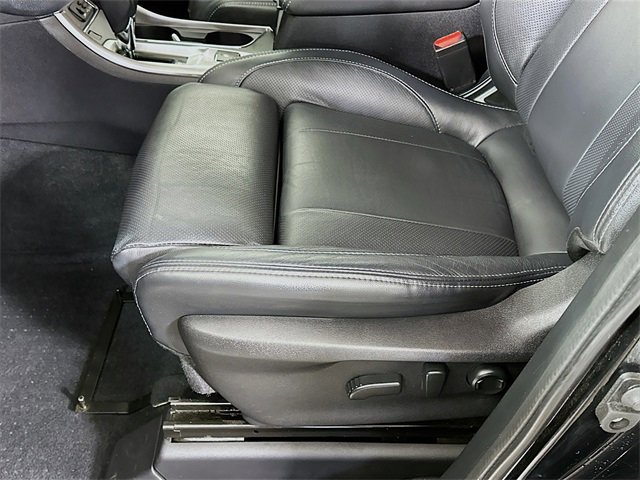Used 2022 Subaru Ascent Limited w/ Popular Package #4 image 25