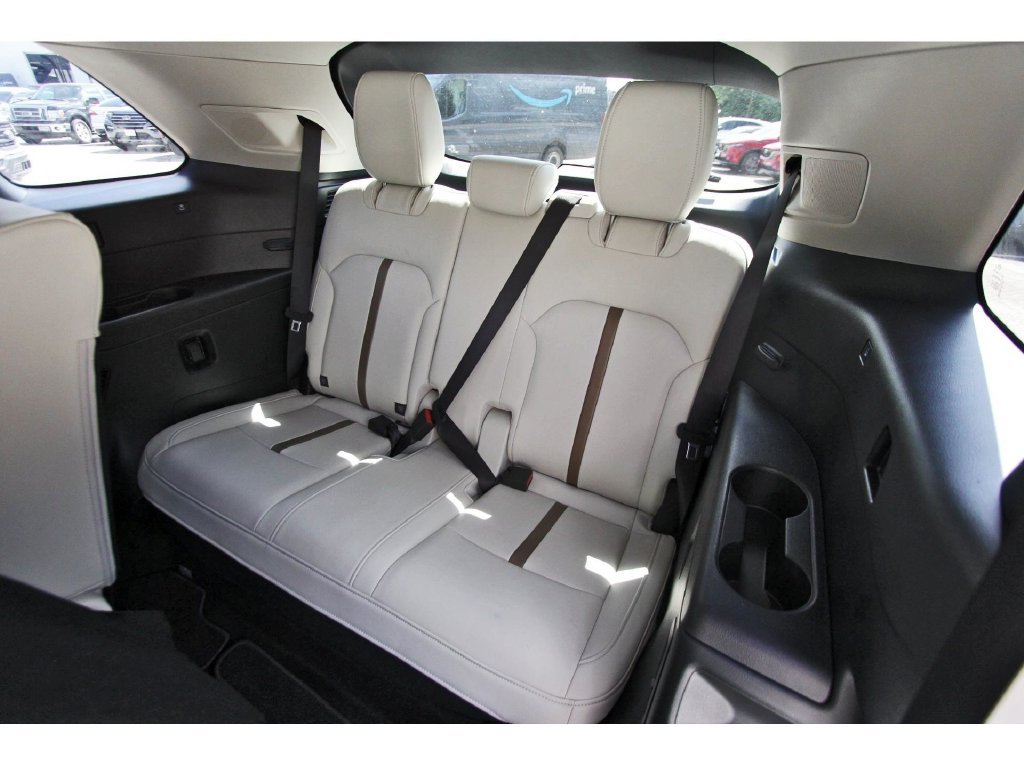 Certified 2026 MAZDA CX-90 3.3 Turbo w/ Premium Plus Pkg AWD/4WD image 12