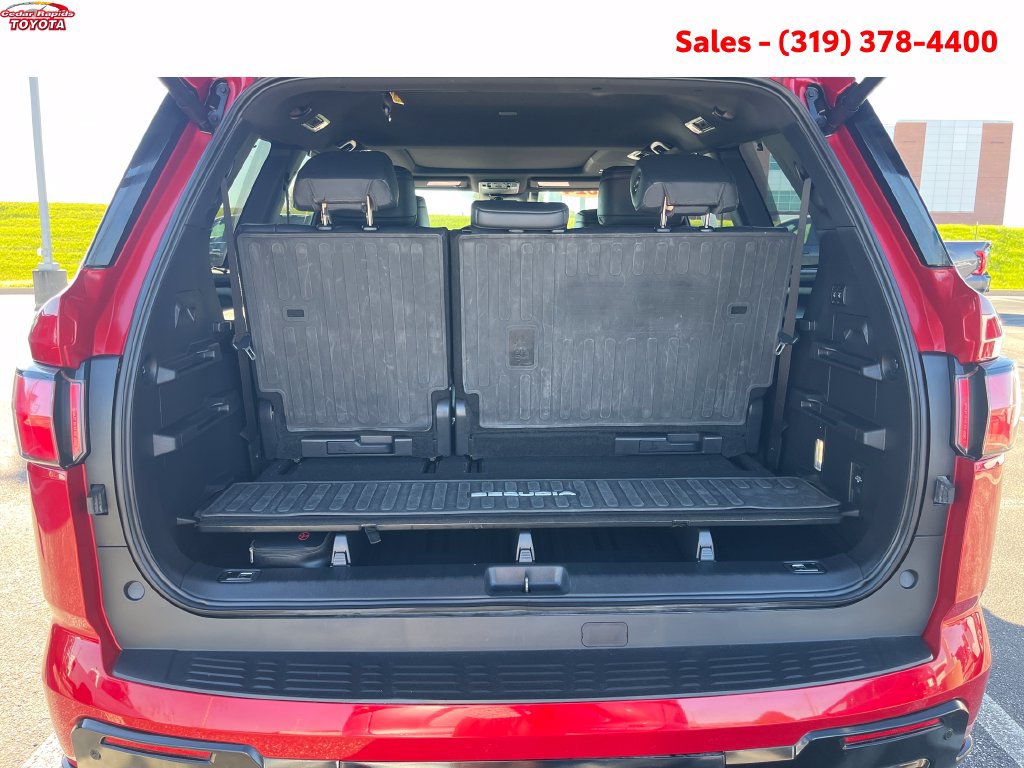 Certified 2024 Toyota Sequoia Platinum AWD/4WD image 6
