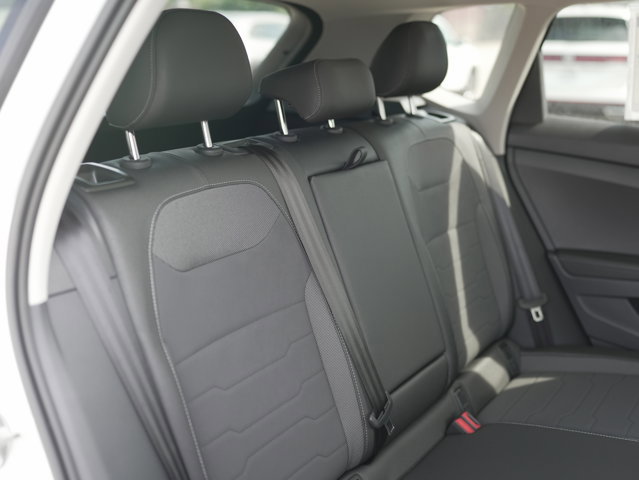 New 2025 Volkswagen Taos SE AWD/4WD image 23