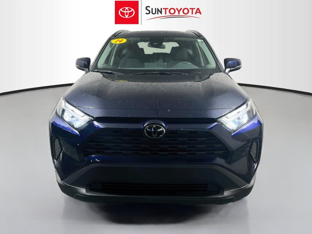 Used 2024 Toyota RAV4 XLE w/ Convenience Package FWD image 10