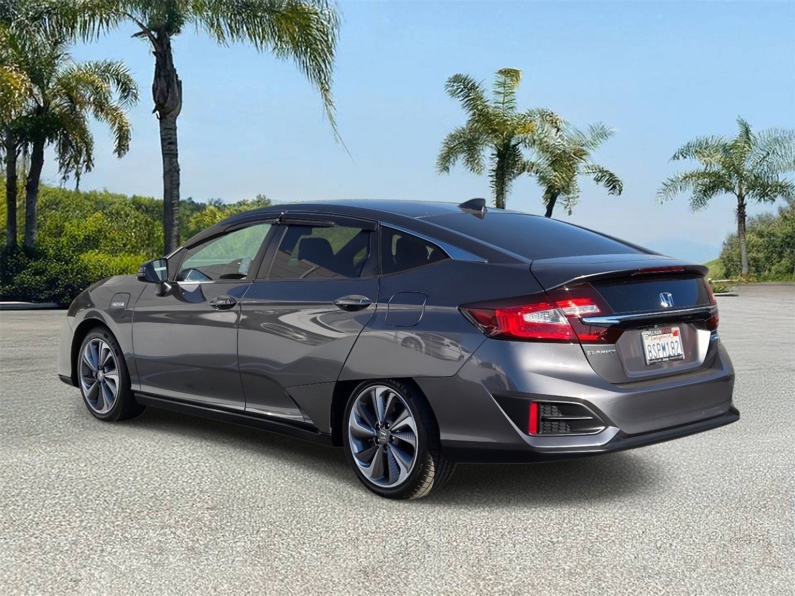 Used 2020 Honda Clarity Plug-In Hybrid image 5
