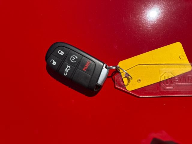 Used 2016 Dodge Challenger SRT Hellcat RWD image 20