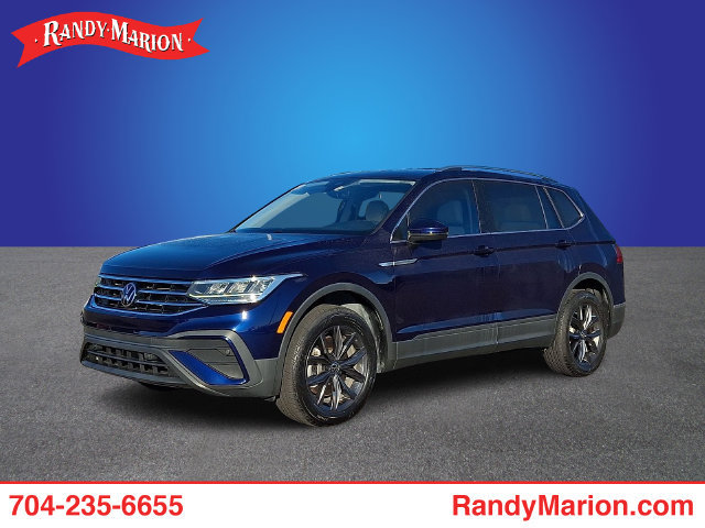 Used 2023 Volkswagen Tiguan SE FWD image 1