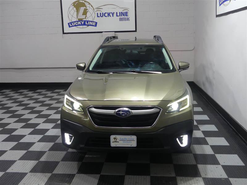 Used 2022 Subaru Outback Premium AWD/4WD image 3