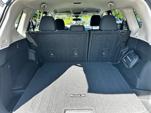 New 2026 Nissan Rogue SV w/ Cold Weather Package image 13