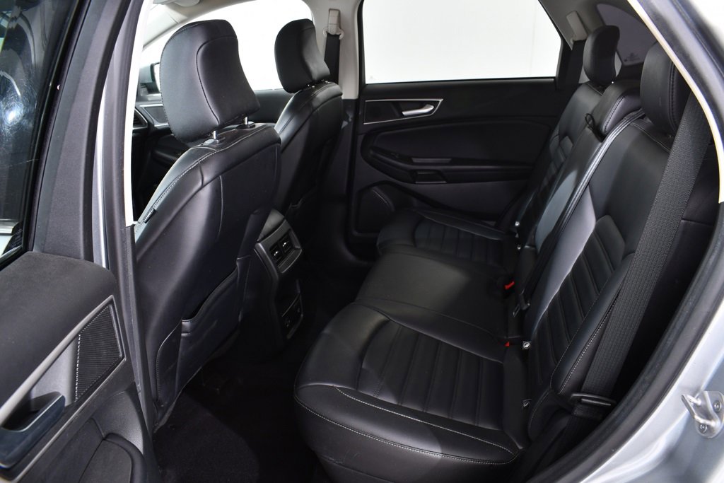Used 2022 Ford Edge SEL w/ Convenience Package image 16