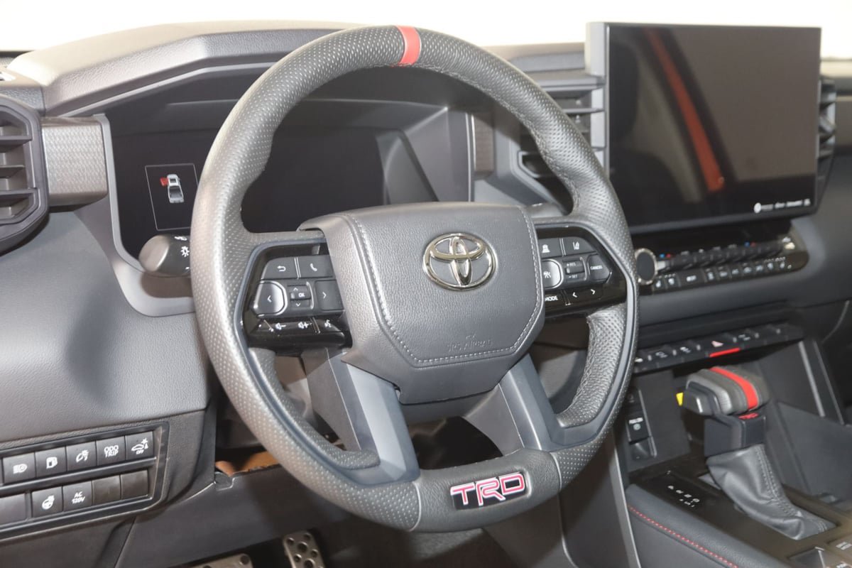 Used 2022 Toyota Tundra TRD Pro AWD/4WD image 6