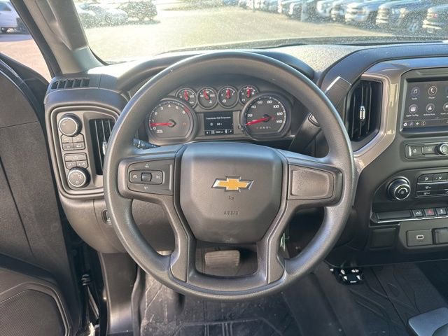 Used 2020 Chevrolet Silverado 1500 Custom w/ Custom Value Package image 16