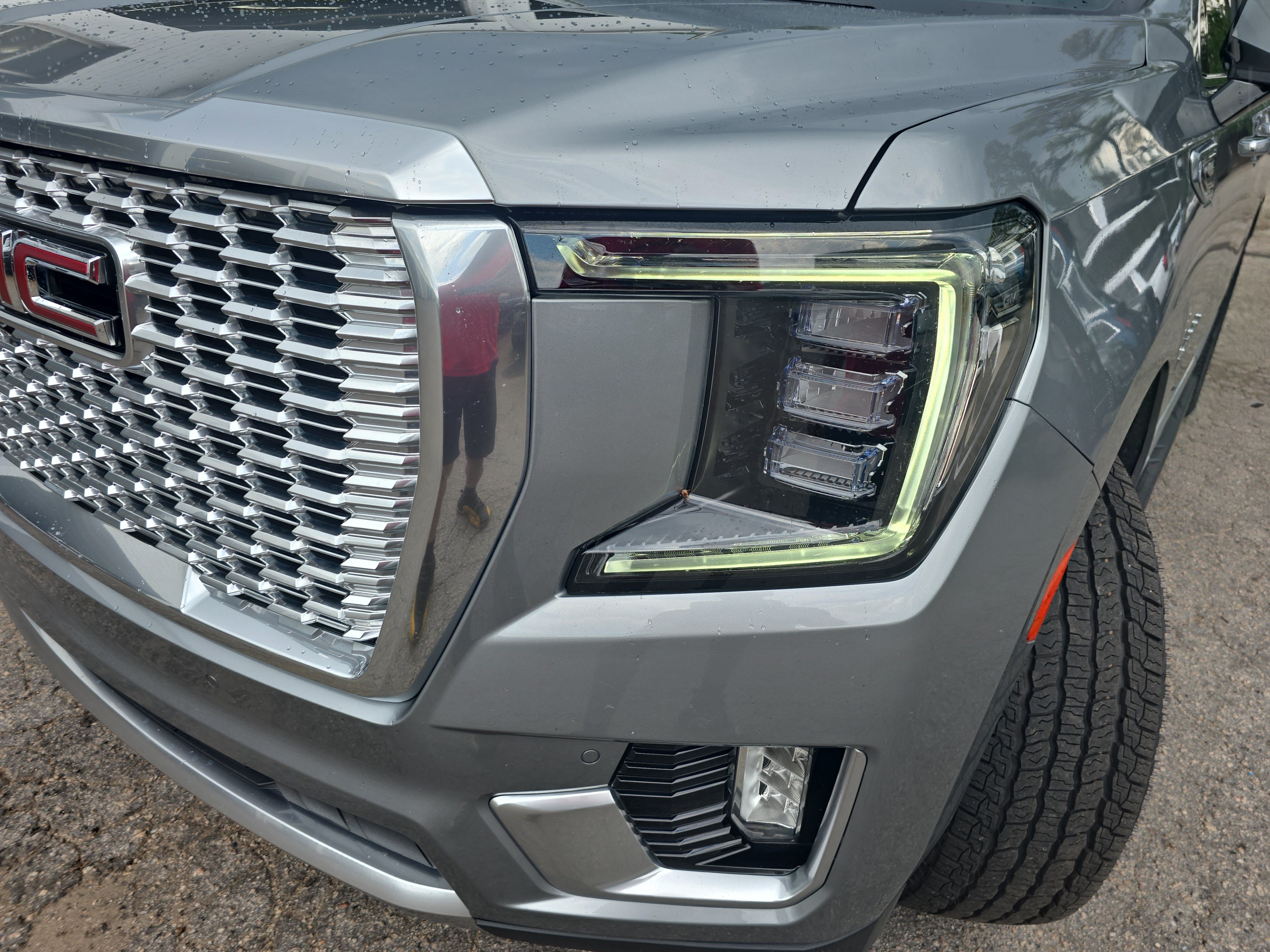 Used 2023 GMC Yukon Denali AWD/4WD image 33