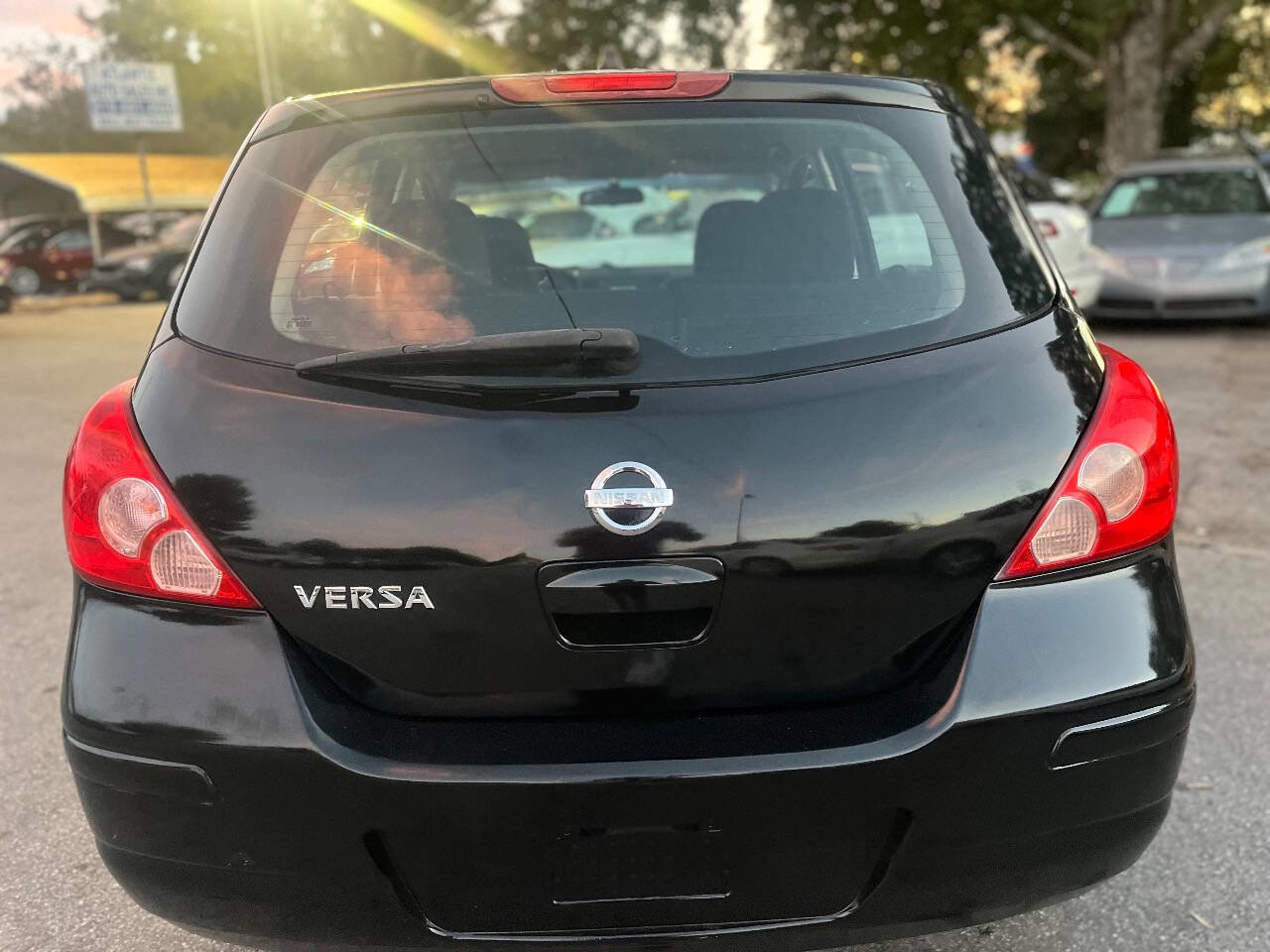 Used 2011 Nissan Versa 1.8 S w/ PWR Plus Pkg image 6