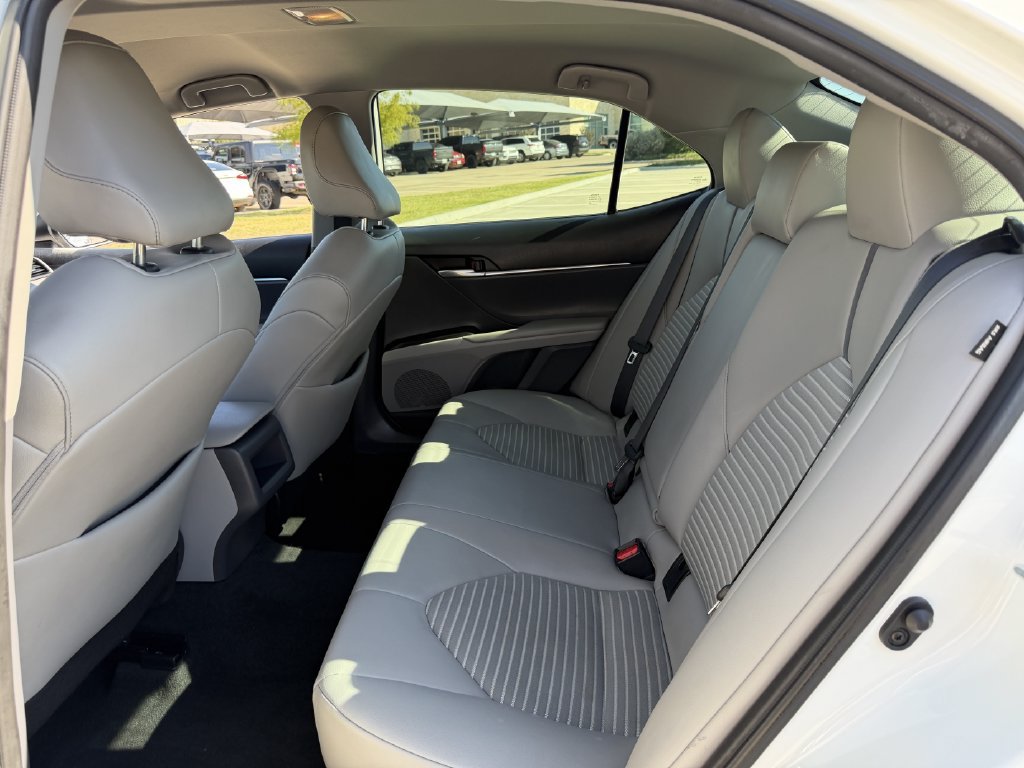 Used 2024 Toyota Camry SE FWD image 26